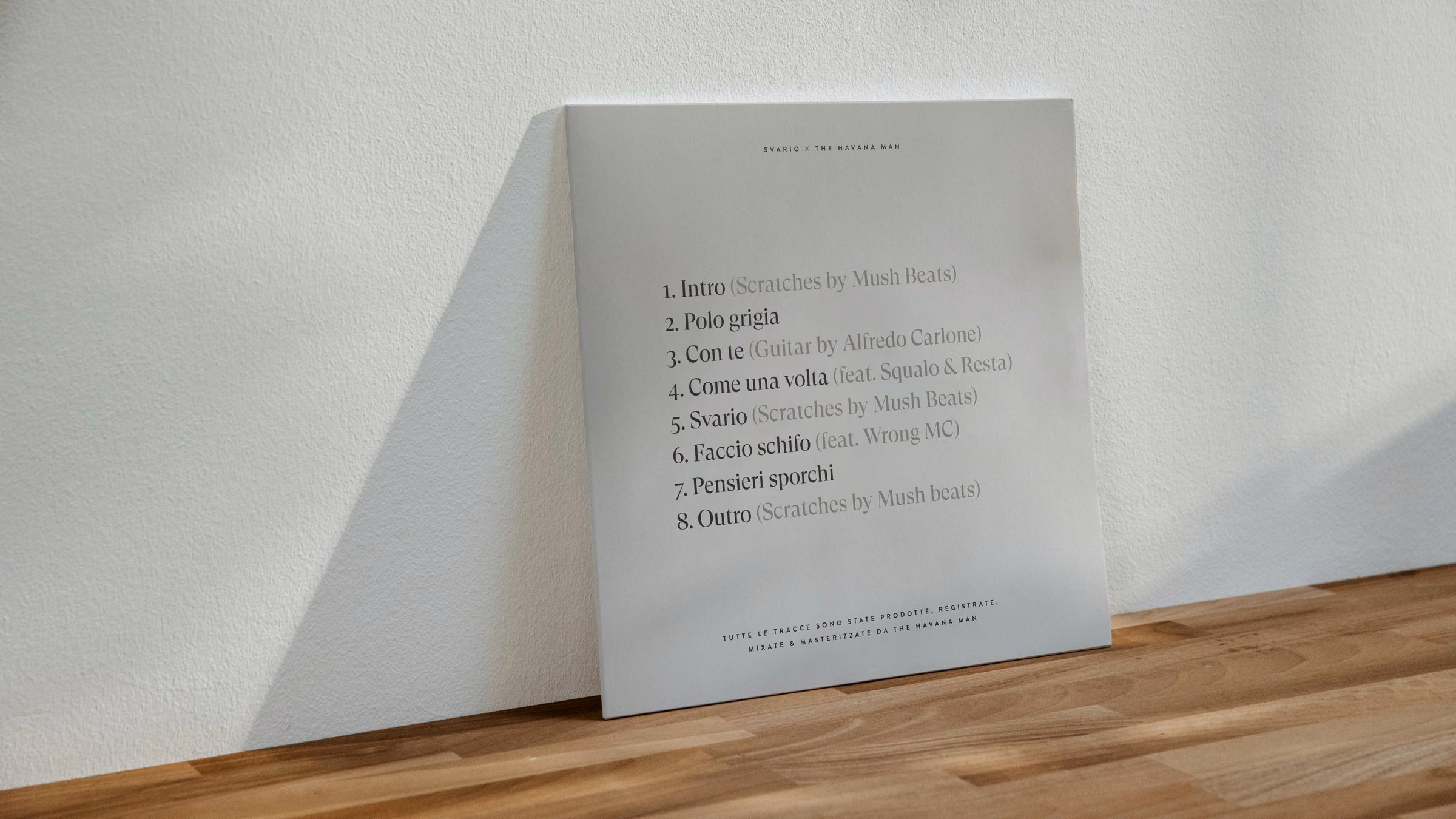 The back of Grezzo EP: the tracklist and the credits